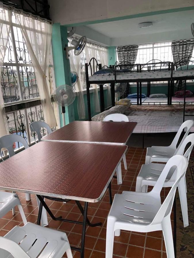 The Mansion - Backpackers Near Airport Lejlighed Manila Eksteriør billede